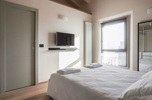 Photo 2 - Sant'orsola Suites Apartments