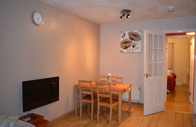 Glasgow Green Apartments - Photo 9