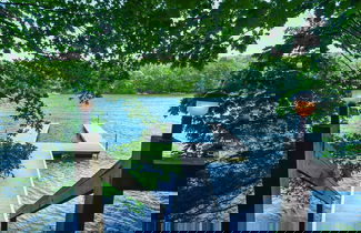 Photo 2 - Lakey Mclakehouse