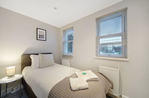 Photo 10 - Executive Apartments in Central London Euston FREE WiFi by City Stay Aparts