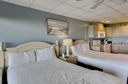 Photo 14 - Continental Condominiums by Southern Vacation Rentals II