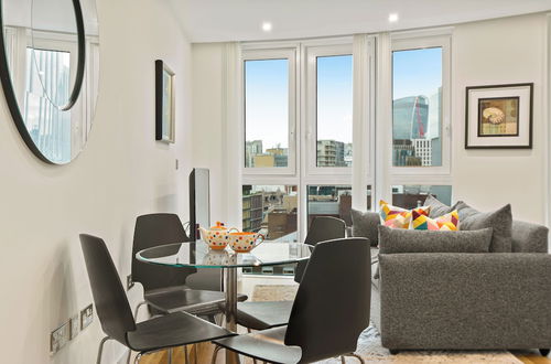 Foto 7 - One Bedroom apartment in Aldgate