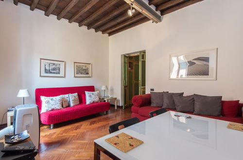 Photo 19 - RSH Piazza Navona Charming Apartment 2