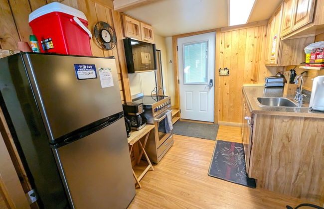 Yellowstone's Treasure Cabins - Foto 65
