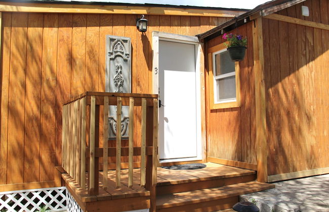 Yellowstone's Treasure Cabins - Foto 4