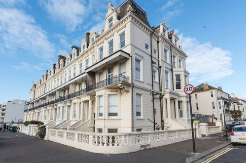 Foto 26 - Immaculate 1-bed Apartment on Hove Seafront