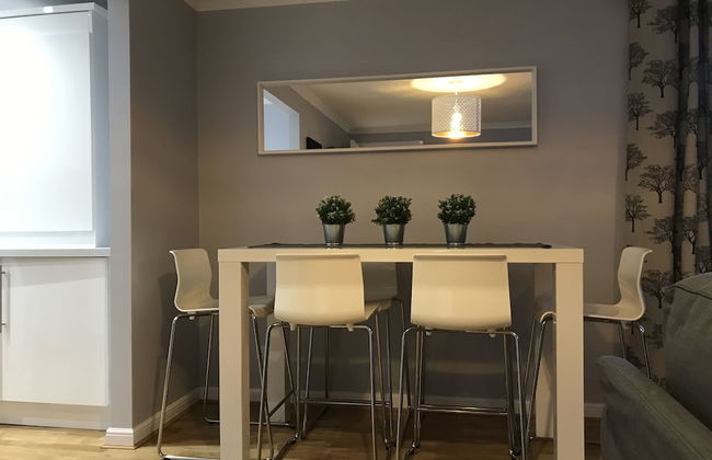 Serviced Apartments East Kilbride - Photo 12