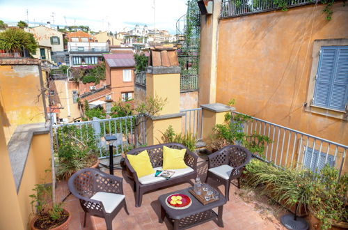 Photo 8 - Rent In Rome - Vittoria Terrace