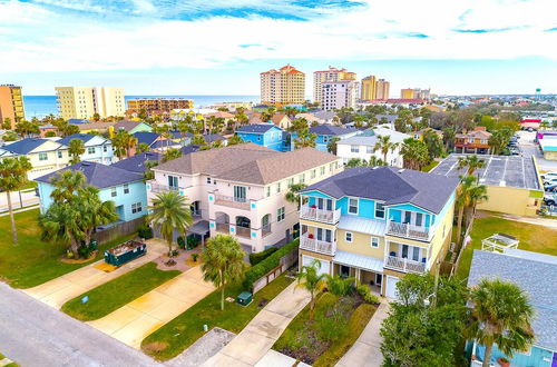 Photo 25 - Luxury Living II - Modern Beach Townhouse