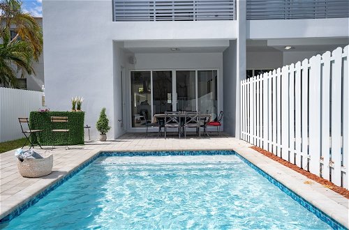 Photo 33 - 4BR Pool Townhome Duplex by Jos17