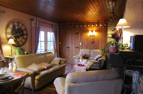 Foto 9 - Spacious Chalet With Private Garden in Waimes