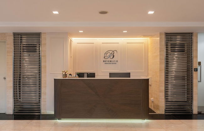 Beverly33 - Photo 3