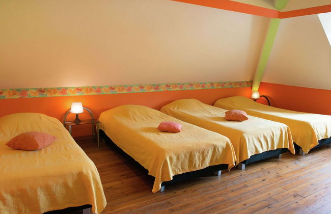 Holiday Home in Moutouyet With Pool & Sauna - Foto 5