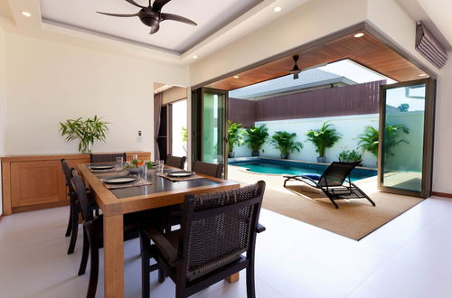 Photo 18 - Tropical Bliss at Boutique Villa Sequoia