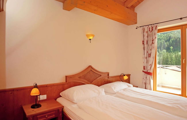 Chalet in Saalbach Near Ski Lift - Foto 4