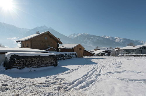 Photo 17 - Cozy Holiday Home in Piesendorf near Ski Area