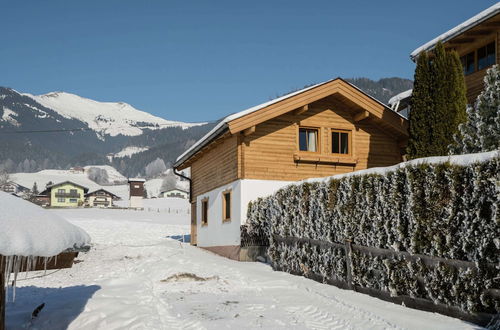 Photo 24 - Cozy Holiday Home in Piesendorf near Ski Area