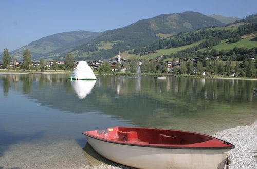 Photo 21 - Cozy Holiday Home in Piesendorf near Ski Area