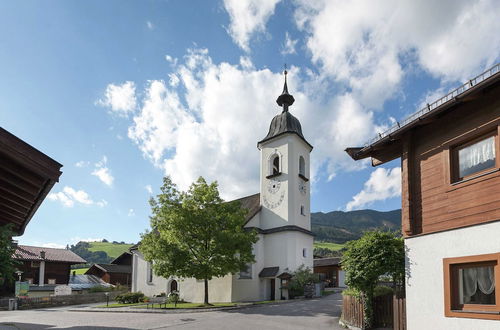 Photo 18 - Cozy Holiday Home in Piesendorf near Ski Area