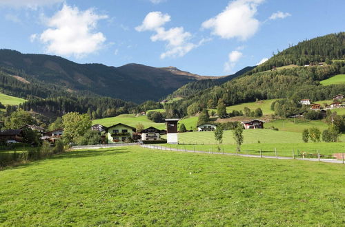 Photo 23 - Cozy Holiday Home in Piesendorf near Ski Area