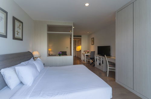 Photo 8 - Classic Kameo Hotel and Serviced Apartments, Sriracha