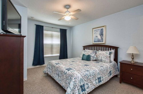 Photo 4 - Great location 4Bed 3bth Townhouse with kids themed room