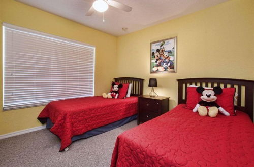 Foto 2 - Great location 4Bed 3bth Townhouse with kids themed room