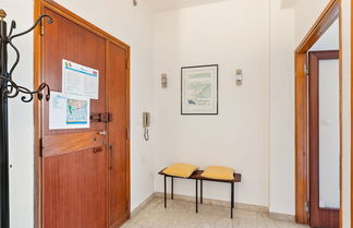 Photo 2 - Acquamarina Apartment