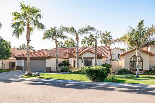 Photo 2 - Val Vista Lakes! Gilbert 3BD - Beautiful Oasis