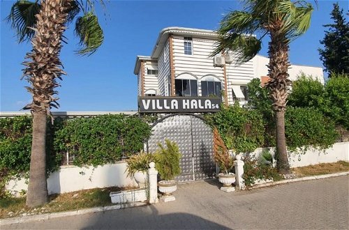 Foto 13 - Gorgeous Villa With Private Pool in Antalya