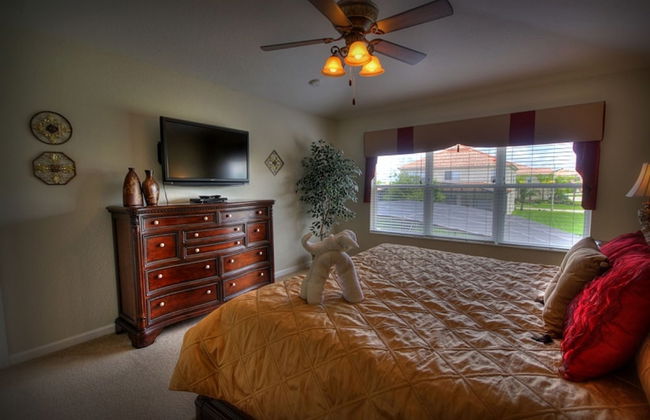6BR 4BA Home in Windsor Hills by CV-2579 - Foto 2
