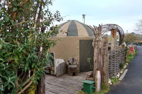 Foto 52 - Cosy and Inviting Waterside Luxury Yurt