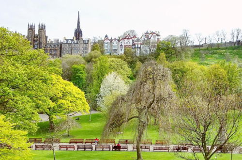 Foto 57 - Grand Edinburgh Castlehill Apartment