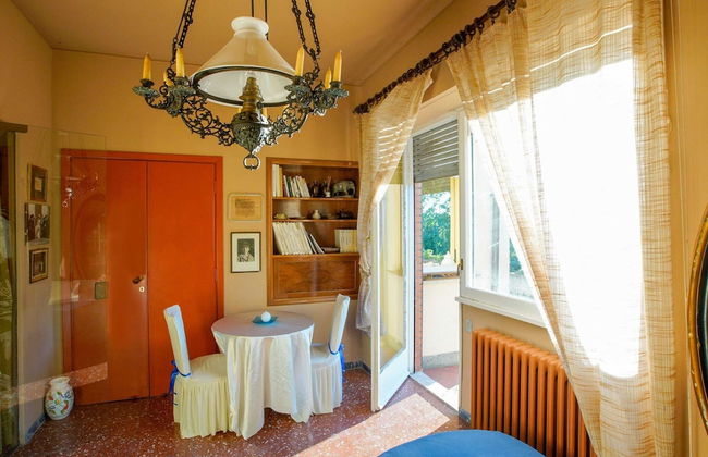 Elegant Countryside Villa - Photo 9