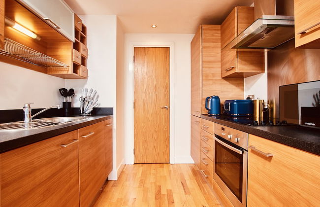 Deluxe City Centre Apt Balcony & View & Free Parking - Foto 20