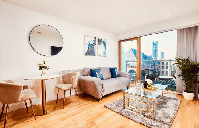 Deluxe City Centre Apt Balcony & View & Free Parking - Foto 27