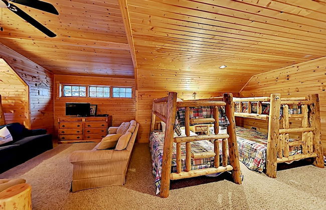 Eagle Scout Lodge - Photo 26