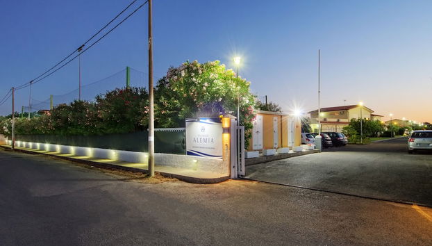 Residence Villaggio Alemia - Foto 4, Entrada interior