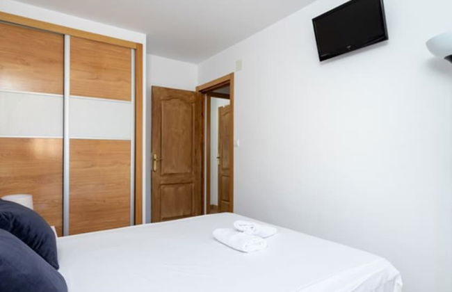 Apartment - 3 Bedrooms with WiFi - 107877 - Photo 2
