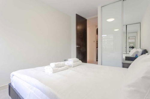 Foto 10 - Incredible, Modern Apartment in South Kensington