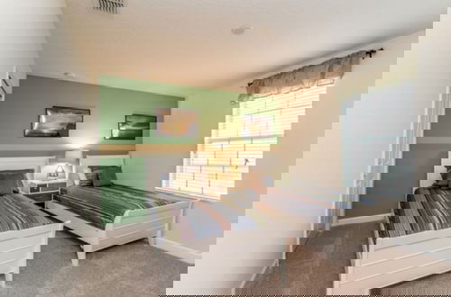 Foto 9 - 6 Bed 5 Bath Pool & Game Room Champions Gate 6 Bedroom Villa by RedAwning