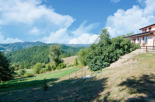 Photo 28 - Cozy Farmhouse in Apecchio with Hot Tub