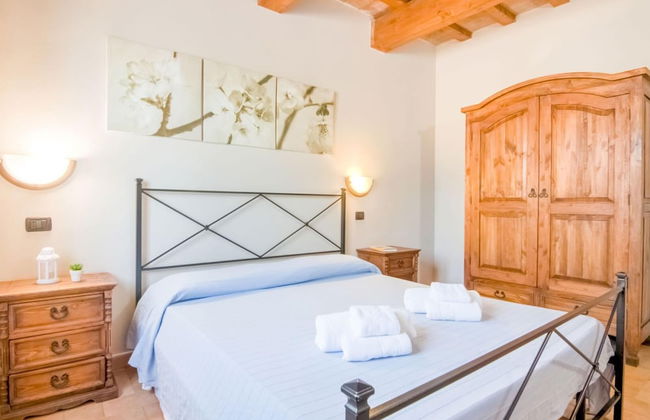 Cozy Farmhouse in Apecchio with Hot Tub - Foto 2