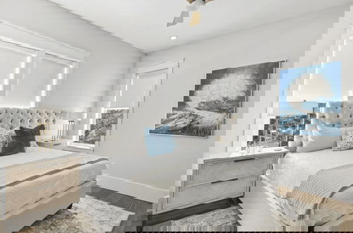 Foto 2 - Alibi 30A by Avantstay 6bdr, Private Pool, Steps to Beach