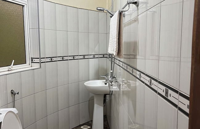 Rafiki Safari Lodge Bwindi - Foto 17