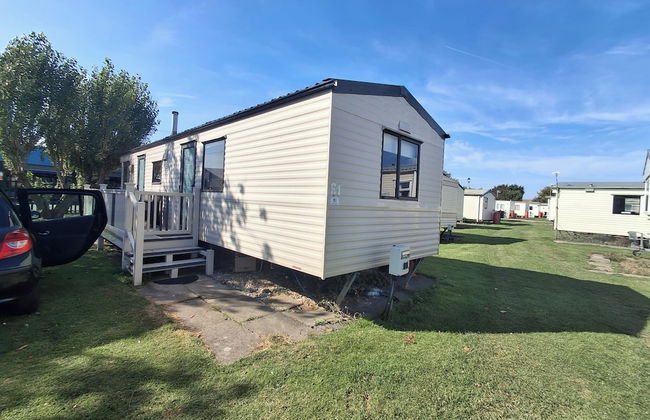 3-bed Caravan - Sleeps 8 - Pool Onsite - Petsok - Photo 21