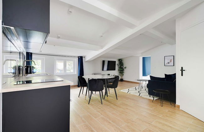 Refreshing 2bd/6p Apartment - 18th ard - Photo 6