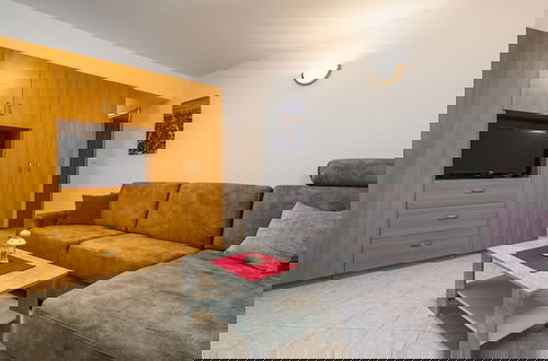 Foto 13 - Charming Lovran Apartments With Wonderful Sea View