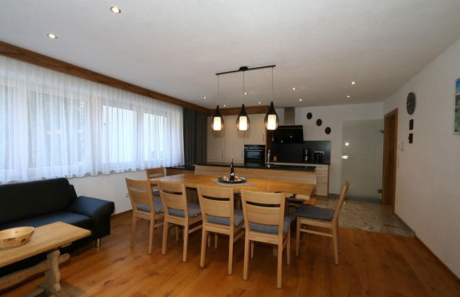 High-quality Holiday Apartment in Oberkrimml Near Waterfalls - Foto 29