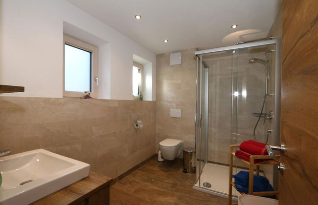 High-quality Holiday Apartment in Oberkrimml Near Waterfalls - Foto 21